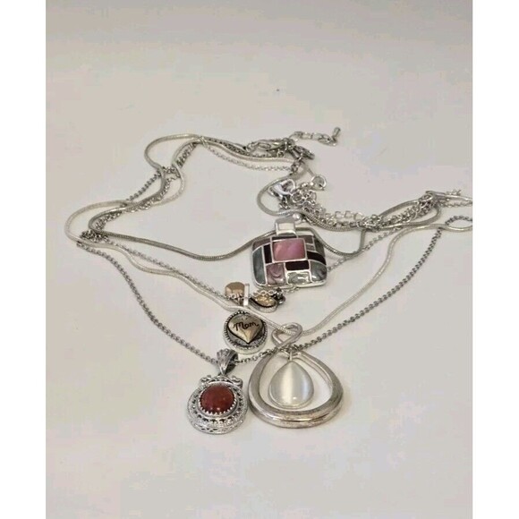 Unbranded Fashion costume Silver-tone Pendant Chain Necklace Lot Of 4 - Picture 6 of 7